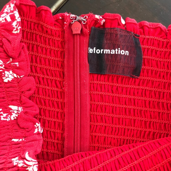 Reformation ruched strapless dress - Picture 2 of 4